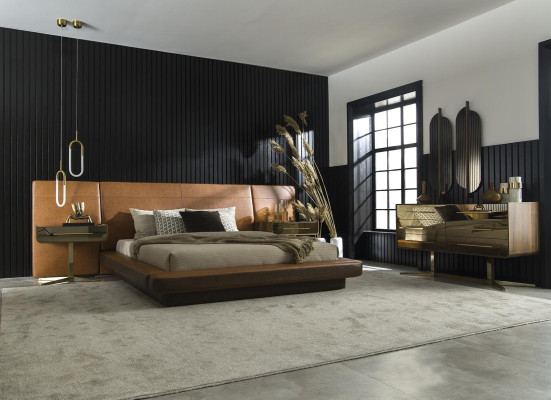 Designové postel do ložnice se dvěma luxusními skleněnými nočními stolky