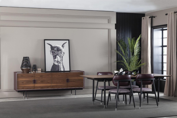 Mobilní luxusní konzola