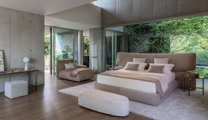 Moderní čalouněná postel Comfort Dormire Elegantní luxusní postel