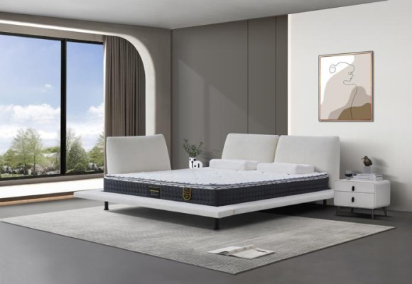 Moderne Boxspring-Bett Comfort Design mit weißem minimalistischen Kopfteil