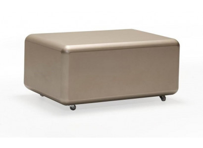 Beiger Holz-Couchtisch im modernen Design