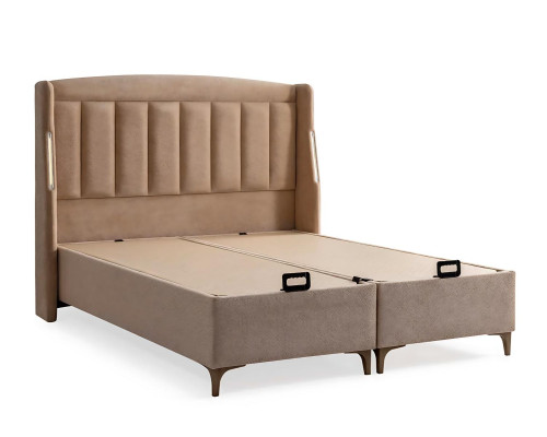 Elegantes braunes Bett mit Matratze aus Textil und Holz