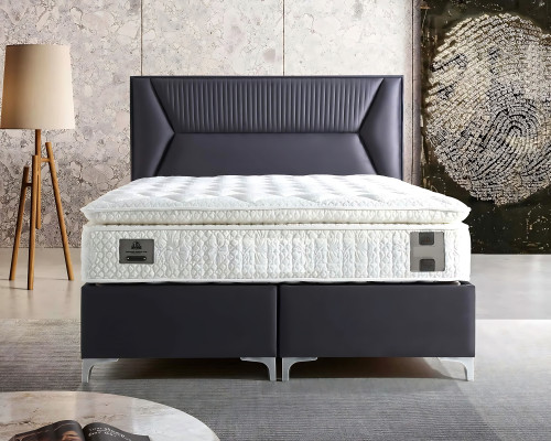 Elegantes graues Bett mit Matratze aus Textil und Holz