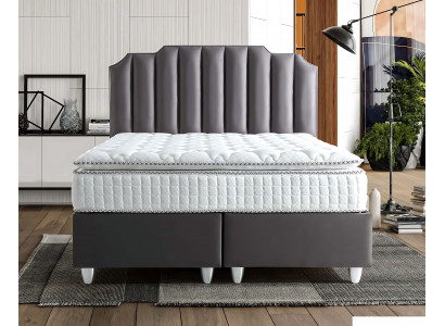 Elegantes graues Bett mit Matratze aus Textil und Holz