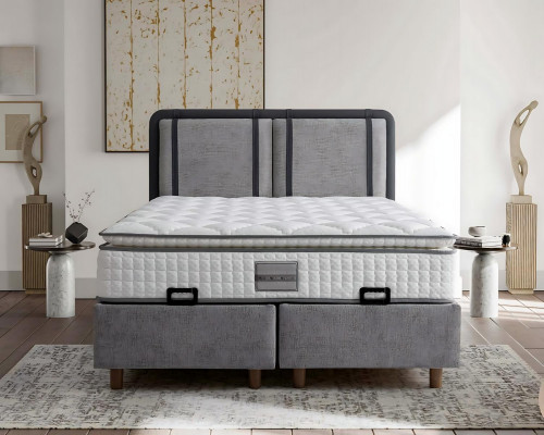Das elegante und stabile Bett mit Matratze bringt Charme in die Einrichtung.