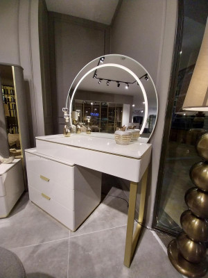 Schminktisch Set Konsole Spiegel Schlafzimmer Möbel Design Hocker 3tlg. Neu