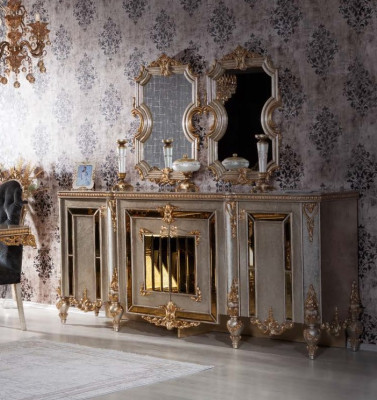 Hochwertige 7-teilige Esszimmermöbel im goldenen Stil