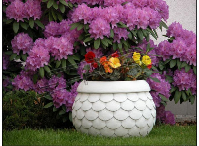 Blumenkübel Pflanz Kübel Natur Dekoration Garten Figur Vasen Blumentöpfe