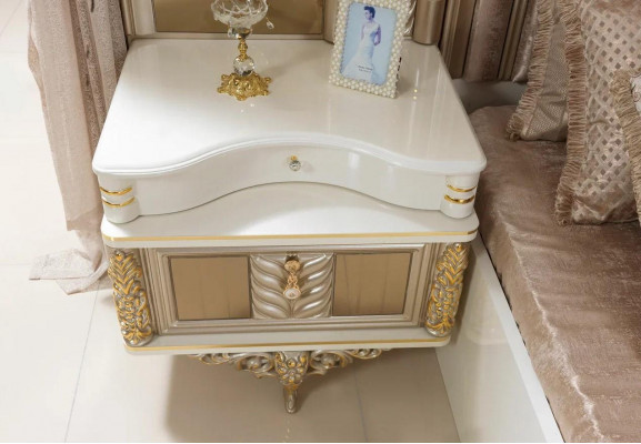 Schlafzimmer Set Bett 2x Nachttische Schminktisch mit-Spiegel Luxus neu