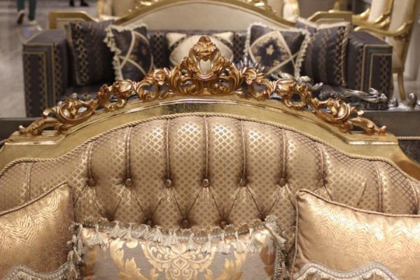 Chesterfield Sofa Set 3+1+1 Gruppe Komplett Set Sessel Sofa Gold Textil Garnitur