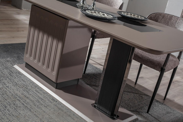 Luxus Esszimmerambiente Moderner Esstisch Designer Holz Metall Tische