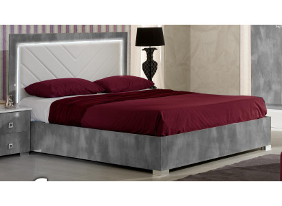 Design Schlafzimmer 3tlg. Bett 2x Nachttisch Klassischer Luxus Betten Set Möbel