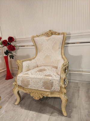 Klassischer Thron Sessel Stuhl Möbel Barock Lehnstuhl Chesterfield Samt
