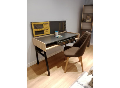 Schreibtisch Modern Design Jugendzimmer Jugend Schlafzimmer Tisch Möbel