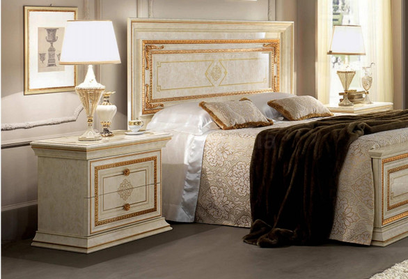 Klassischer Nachtschrank Nachttisch Möbel Konsole Ablage Schlafzimmer Möbel Neu