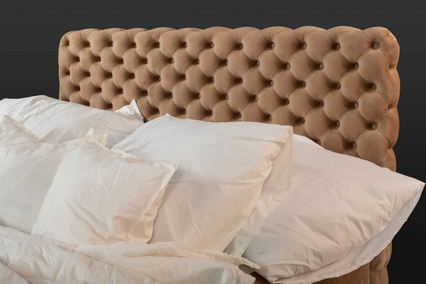 Textil Bett braun Luxus Doppel Chesterfield Schlafzimmer Design Betten