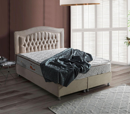 Bett Design Betten Luxus Beige Polster Schlafzimmer Möbel Silber Chesterfield