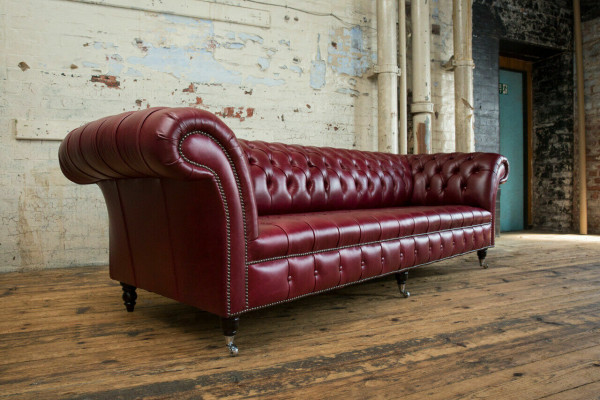 Chesterfield Design Sofa 4 Sitzer Couch Polster Luxus Klassische Textil Sofas