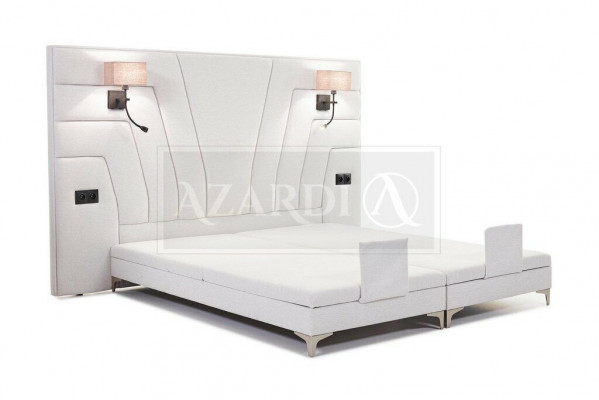 Bett Betten Doppelbett Schlafzimmer Leder Polster Textil Hotel + Lampen