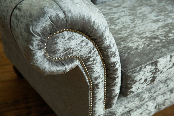 Chesterfield Grauer Poslter Viersitzer Designer 4-Sitzer Couch