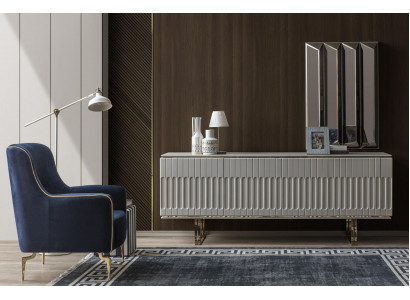 Garnitur Sideboard Spiegel Kommode Schrank Designer Luxus Schränke Kommoden Set