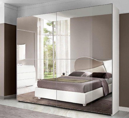 Spiegelschrank Kleiderschrank Schwebetüren Schränke Holz Design Modern Schrank