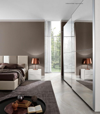 Spiegelschrank Kleiderschrank Schwebetüren Schränke Holz Design Modern Schrank