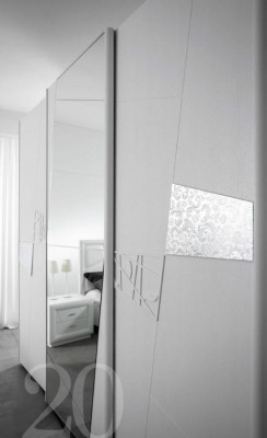 Schränke Italien Kleiderschrank Schrank Luxus Schwebetüren Design Holz Modern