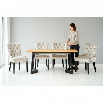 Design Esszimmer Tisch + 4 Chesterfield Lehnstühle Sitz Gruppe Stühle