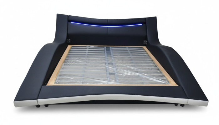 Luxus Design Leder Doppel Hotel Bett mit USB Gepolstertes Ehe Betten Gestell Neu