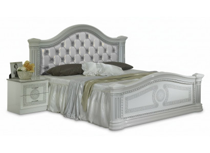 Designer Bett Schlafzimmer Betten Chesterfield Textil Leder Hotel Luxus Polster