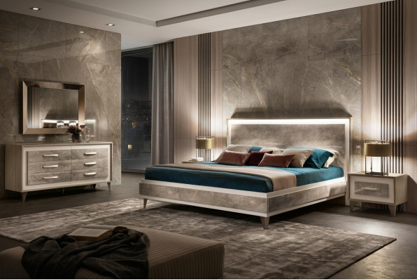 Schlafzimmer Sets Bett 2x Nachttisch Kommode Spiegel arredoclassic 5tlg. Set
