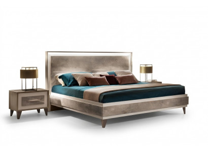 Bett 2x Nachttisch 3tlg Schlafzimmer Set Möbel Modern Luxus Betten arredoclassic
