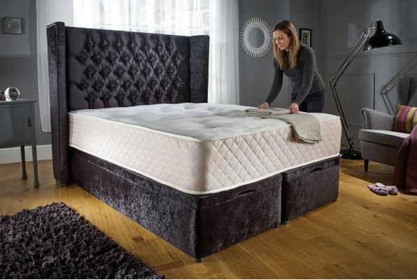 Chesterfield Designer Bett Schlafzimmer Textil Leder Polster Samt 160x200 Neu
