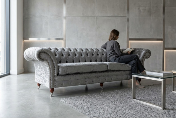 Chesterfield Grauer Poslter Viersitzer Designer 4-Sitzer Couch