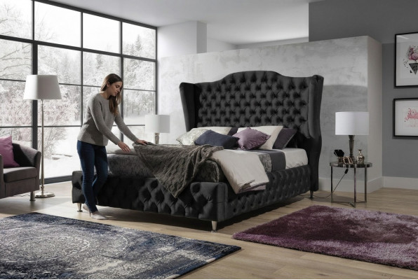Schwarzes Bett Chesterfield Polster Doppelbett Luxus Schlafzimmer Design Betten