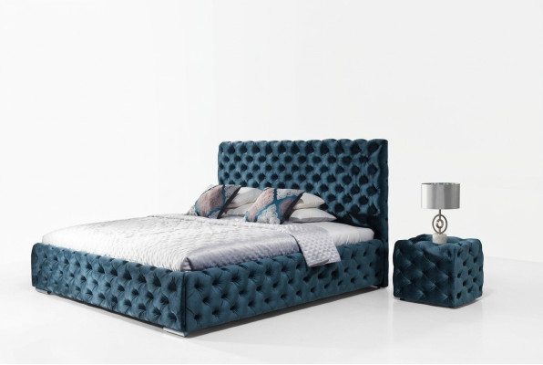 Doppelbett Schlafzimmer Samt Betten Chesterfield Bettgestell Nachttisch 3tlg Set