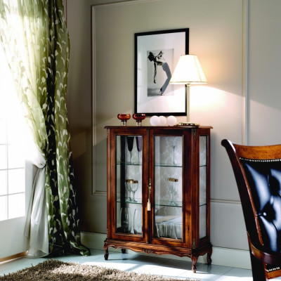 Designer Nicht Vitrine Holz Braun Anrichte Glas Türen Luxus Italienische Möbel