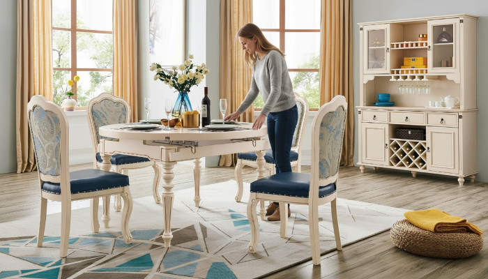 Klassische Esszimmer Garnitur Tisch mit 4 Stühlen Set Stuhl Gruppe Tische 5tlg