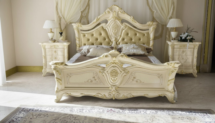 Klassisches Bett Luxus Chesterfield Holz Schlafzimmer Hotel Barock Möbel Betten
