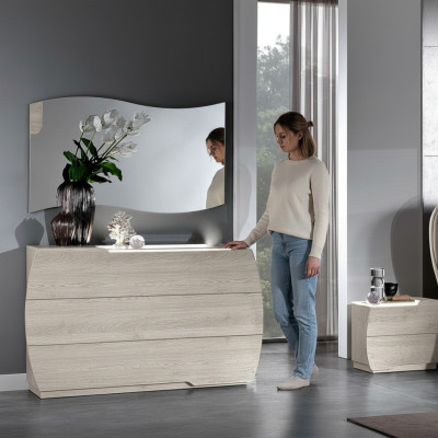 Garnitur Gruppe Holz Schlafzimmer Design Schrank Set Kommode Spiegel Kommoden