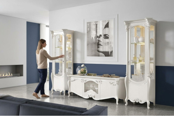 Klassische Wohn Wand Wohnzimmer Sideboard Vitrine RTV Regal Wände Schrank 3tlg.