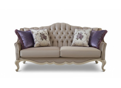 Dreisitzer Luxus 3 Sitzer Couch Polster Klassisch Sitz Sofas Zimmer Möbel