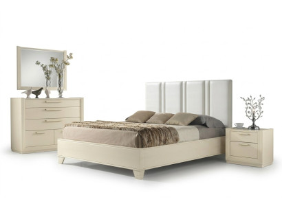 Garnitur Set Schlafzimmer Bett Nachttisch Kommode Spiegel Luxus Holz Design 5tlg