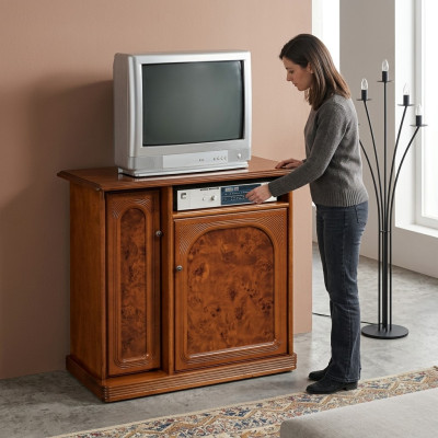 Brauner tv Schrank Luxus Sideboard Kommode Wohnzimmermöbel Schränke Regale Holz