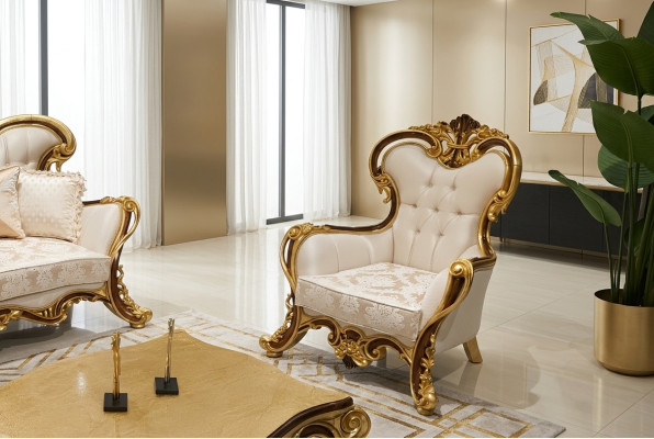 Luxuriöser klassischer Ohrensessel in weiß-goldenem Barockdesign 