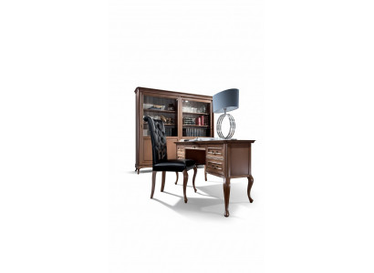 Klassischer Schreibtisch mit Sessel Luxus Büro Einrichtung Holz Möbel