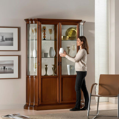Luxus Holz Vitrine Anrichte Design Schränke Braun Italienische Möbel Schrank Neu