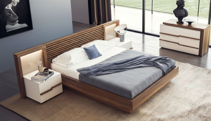 Braunes Schlafzimmer Set Luxus Bett Kommode Nachttische Walnuss Natur