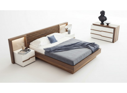 Braunes Schlafzimmer Set Luxus Bett Kommode Nachttische Walnuss Natur